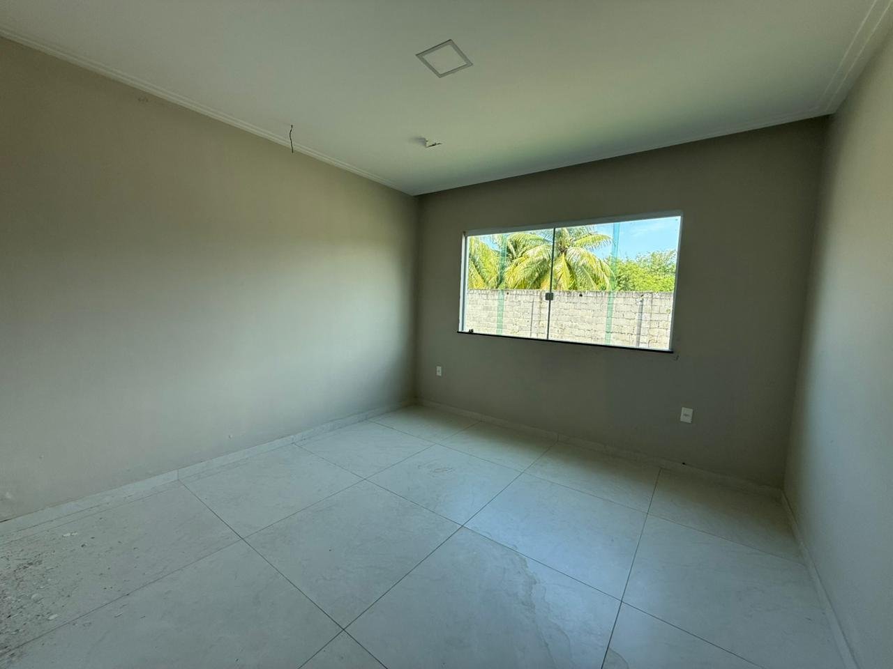 CASA EM CONDOMÍNIO EM CACHA PREGOS